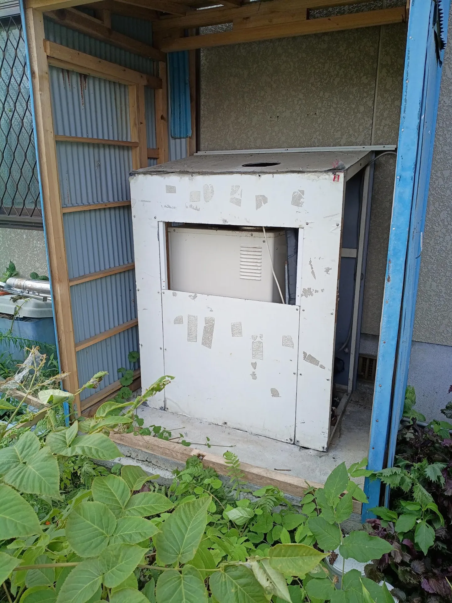 【大仙市】石油給湯器交換工事｜長府製からノーリツ製へ！排気筒・配管工事も対応